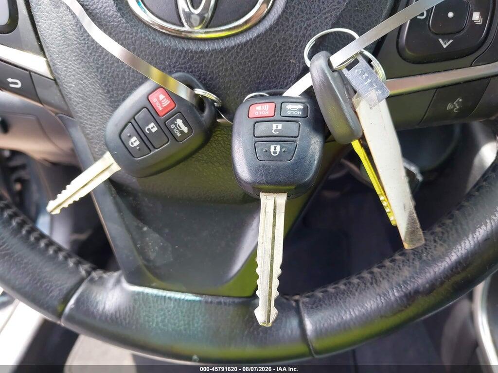 4T1BF1FK8FU109258 2015 TOYOTA CAMRY photo no. 11