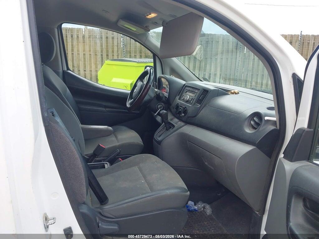 3N6CM0KN7FK719237 2015 NISSAN NV200 photo no. 5