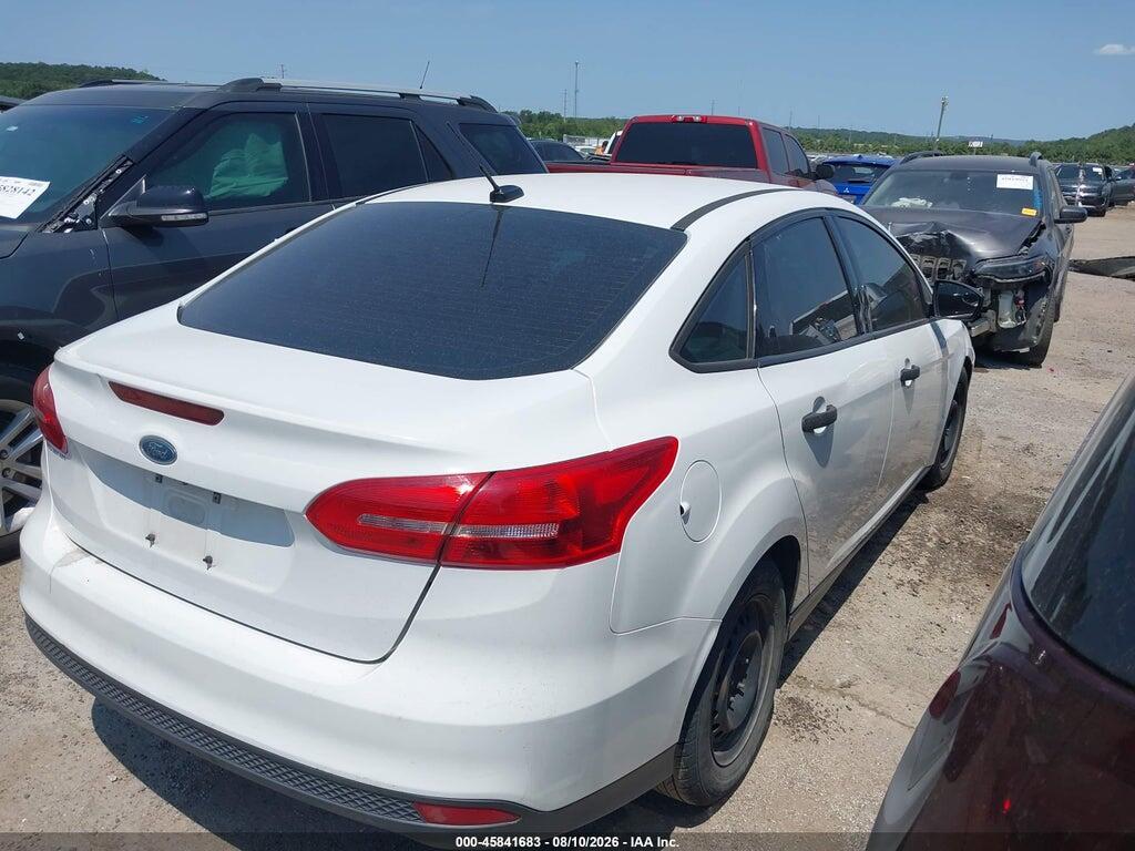 1FADP3E27GL348885 2016 FORD FOCUS photo no. 4