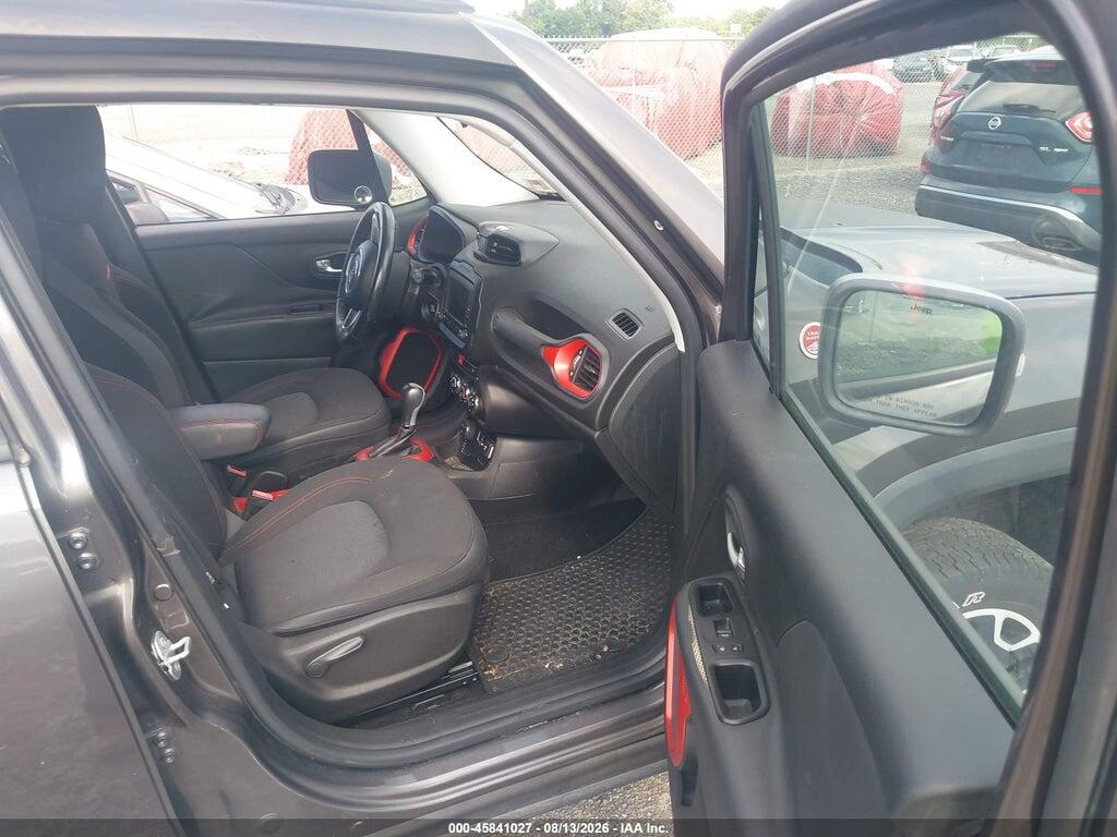 ZACCJBCT3GPC94588 2016 JEEP RENEGADE photo no. 5