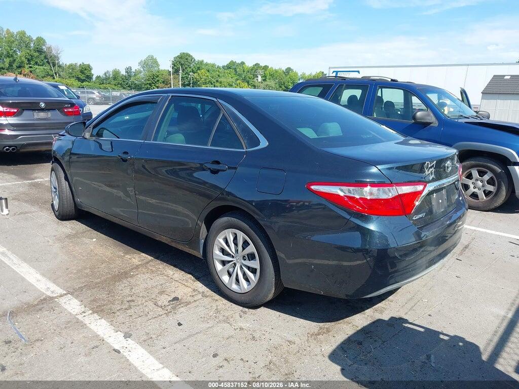 4T1BF1FK7GU577760 2016 TOYOTA CAMRY photo no. 3