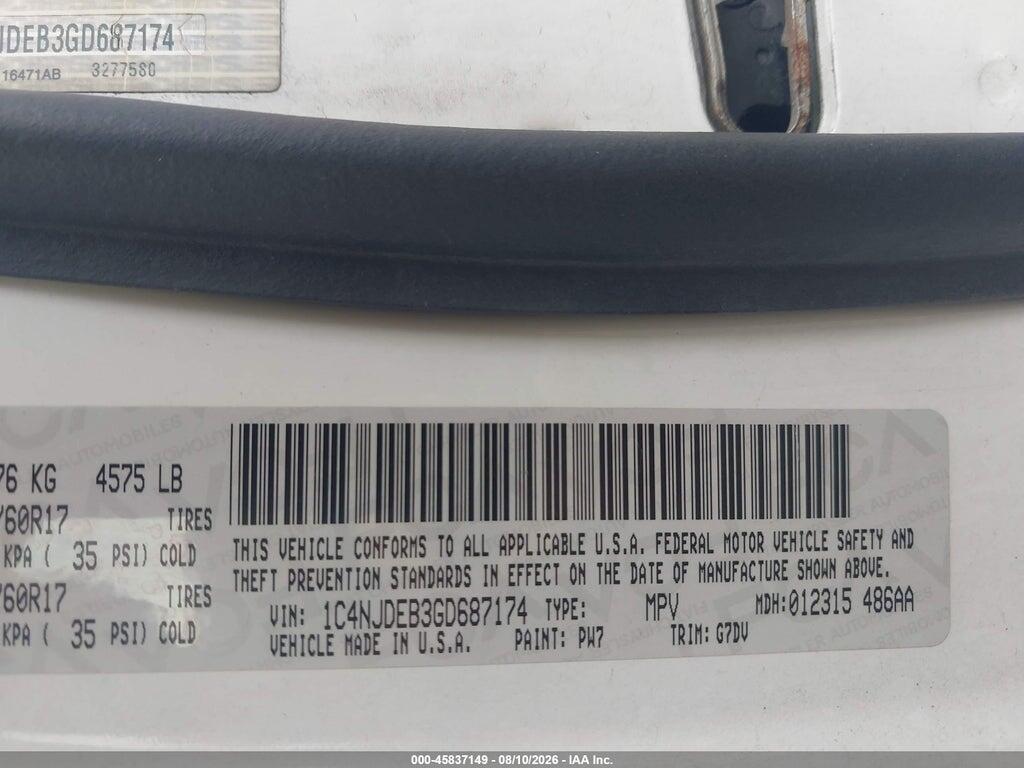 1C4NJDEB3GD687174 2016 JEEP COMPASS photo no. 9