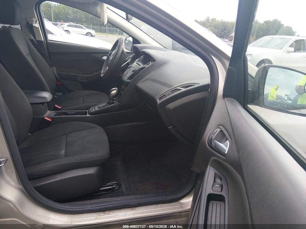 1FADP3K26GL241573 2016 FORD FOCUS photo no. 5