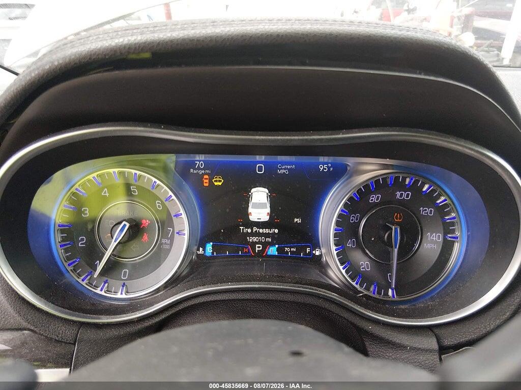 2C3CCAAG4GH156235 2016 CHRYSLER 300 photo no. 7