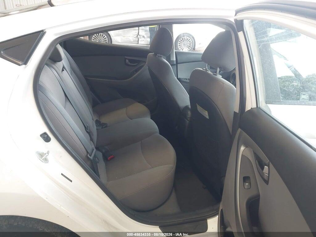 5NPDH4AE0GH716048 2016 HYUNDAI ELANTRA photo no. 8