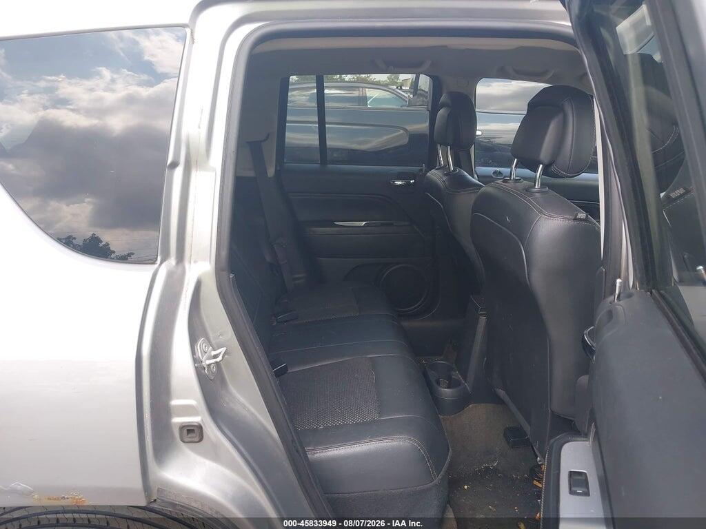 1C4NJDEB3GD714812 2016 JEEP COMPASS photo no. 8