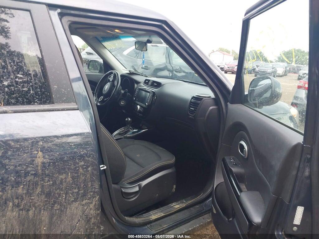 KNDJP3A51G7326032 2016 KIA SOUL photo no. 5