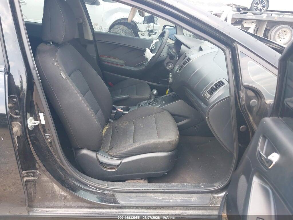 KNAFK4A64G5607270 2016 KIA FORTE photo no. 5