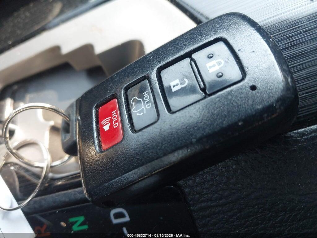 2T3DFREV8GW494929 2016 TOYOTA RAV4 photo no. 11