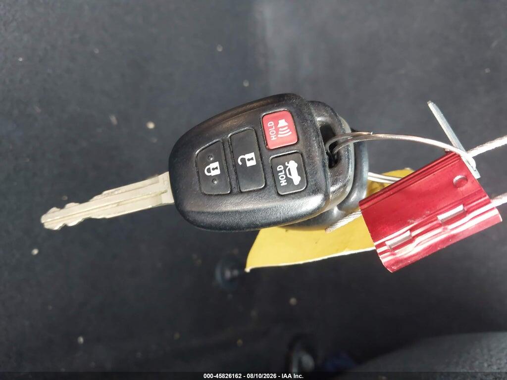 4T1BF1FK2GU504280 2016 TOYOTA CAMRY photo no. 11