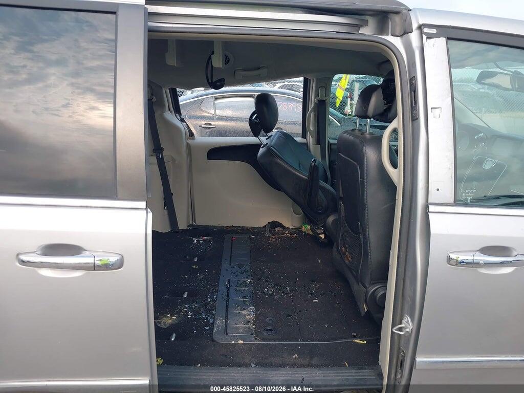 2C4RC1BG5GR120570 2016 CHRYSLER TOWN & COUNTRY photo no. 8