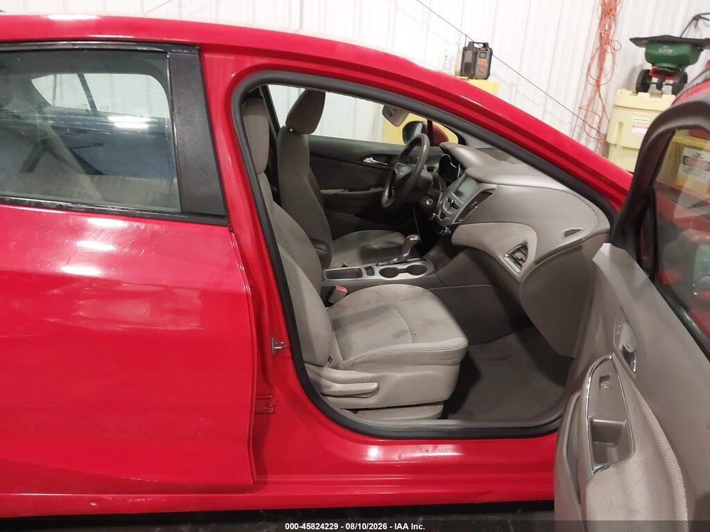 1G1BC5SM9G7315984 2016 CHEVROLET CRUZE photo no. 5