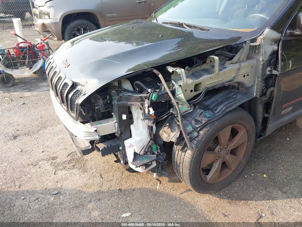 1C4PJMCS2GW305099 2016 JEEP CHEROKEE photo no. 6