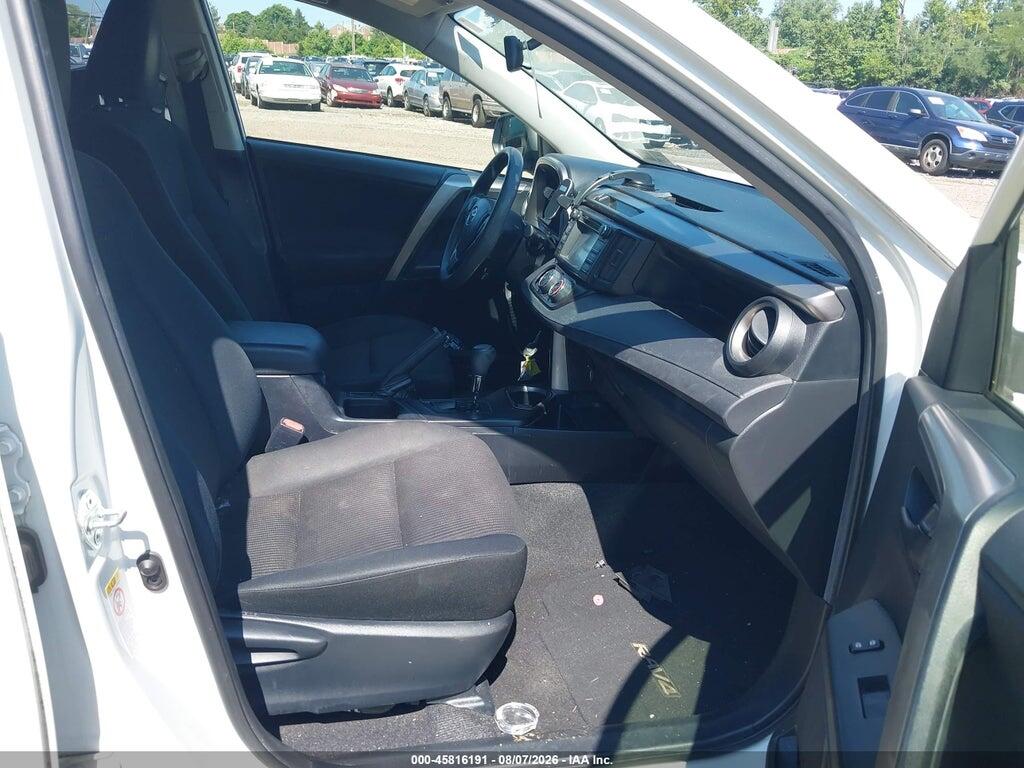 JTMZFREV2GJ086429 2016 TOYOTA RAV4 photo no. 5