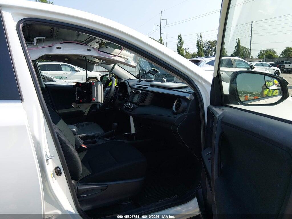 JTMBFREV4GJ059671 2016 TOYOTA RAV4 photo no. 5