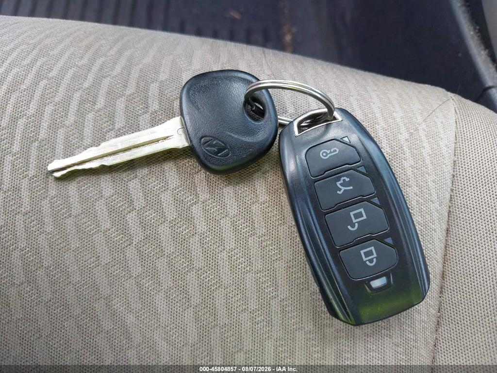 5NPDH4AE0GH681785 2016 HYUNDAI ELANTRA photo no. 11