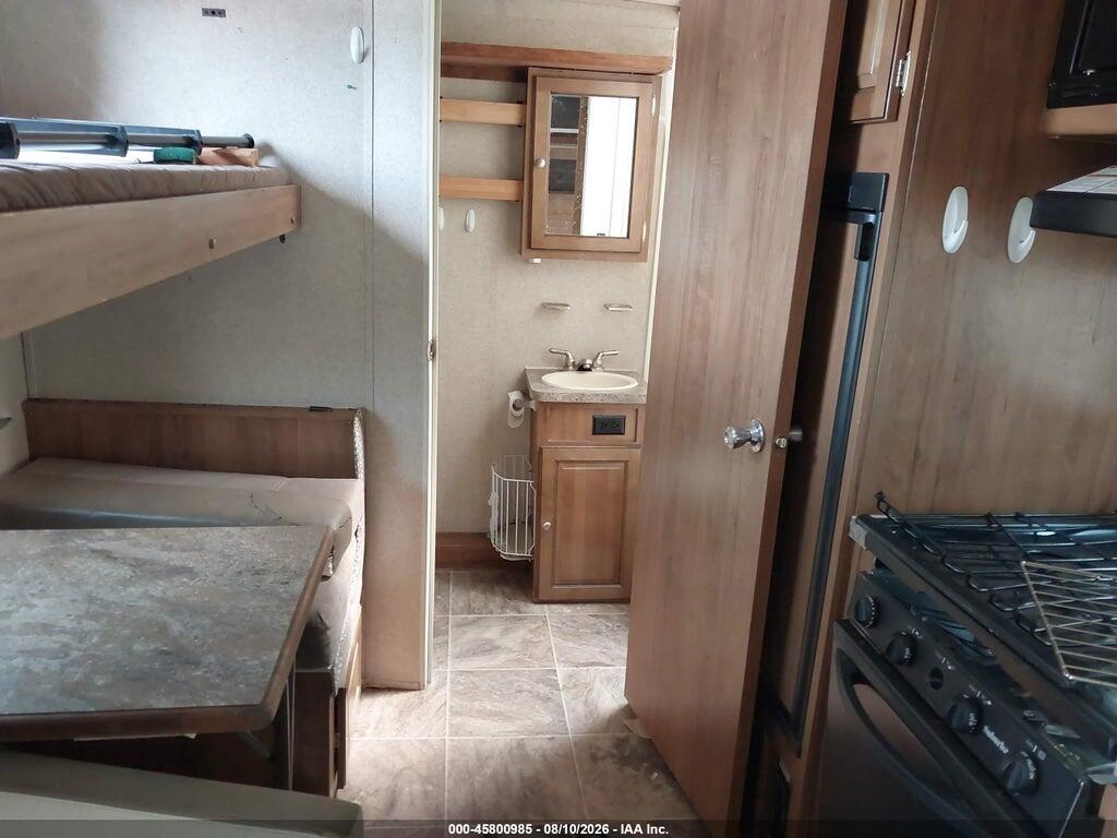 4X4TRLU17GD407270 2016 FOREST RIVER OTHER photo no. 8