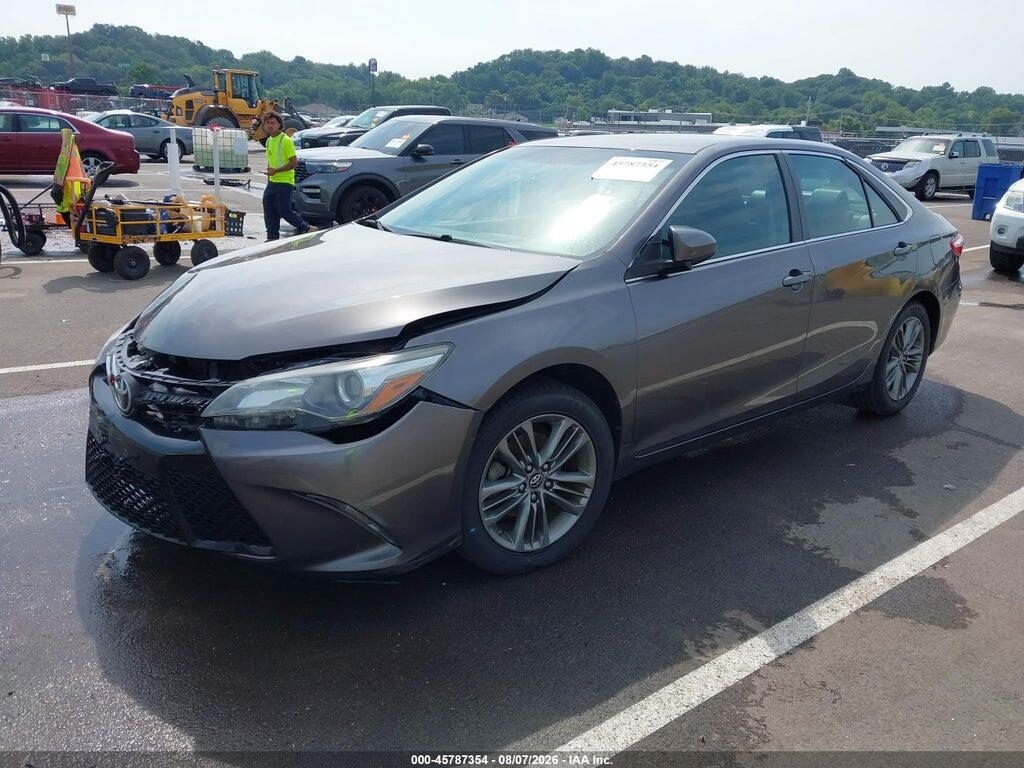 4T1BF1FK0GU603017 2016 TOYOTA CAMRY photo no. 2