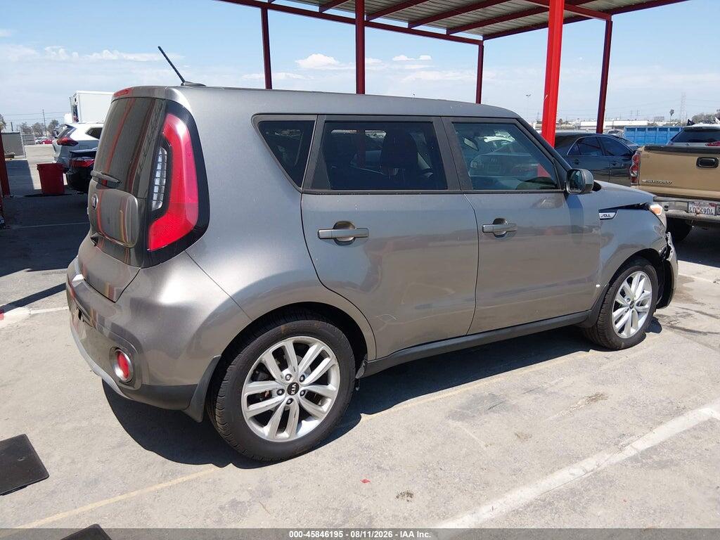 KNDJP3A56H7454042 2017 KIA SOUL photo no. 4