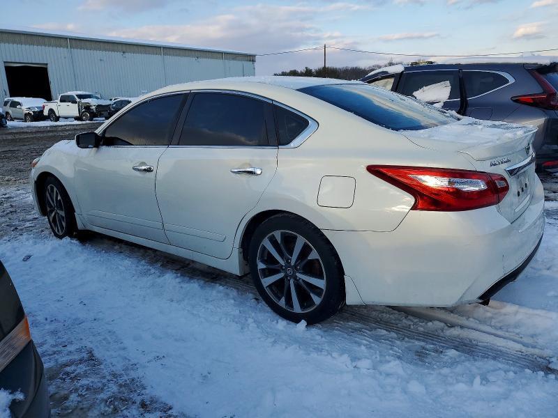2016 NISSAN ALTIMA 2.5 — Фото 2 из 12