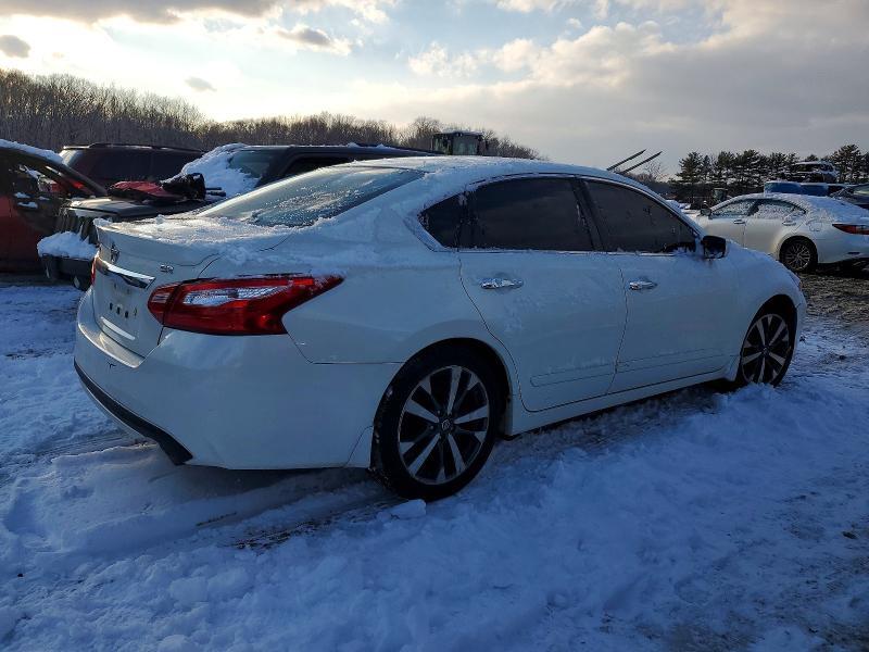 2016 NISSAN ALTIMA 2.5 — Фото 3 из 12