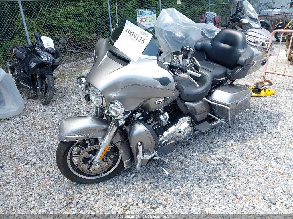 1HD1FCC13HB609073 2017 HARLEY-DAVIDSON FLHTCU photo no. 2