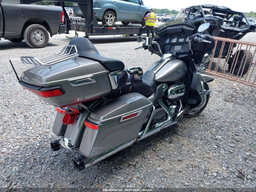 1HD1FCC13HB609073 2017 HARLEY-DAVIDSON FLHTCU photo no. 4