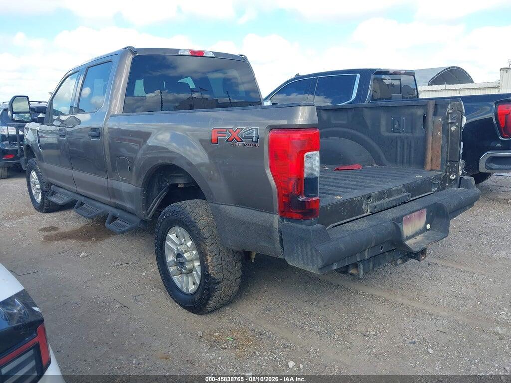 1FT7W2B61HEE02246 2017 FORD F-250 photo no. 3
