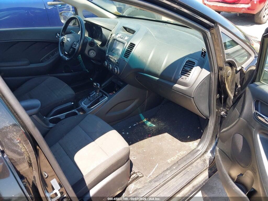 3KPFL4A75HE119282 2017 KIA FORTE photo no. 5