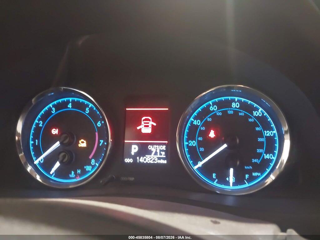 5YFBURHE2HP717941 2017 TOYOTA COROLLA photo no. 7