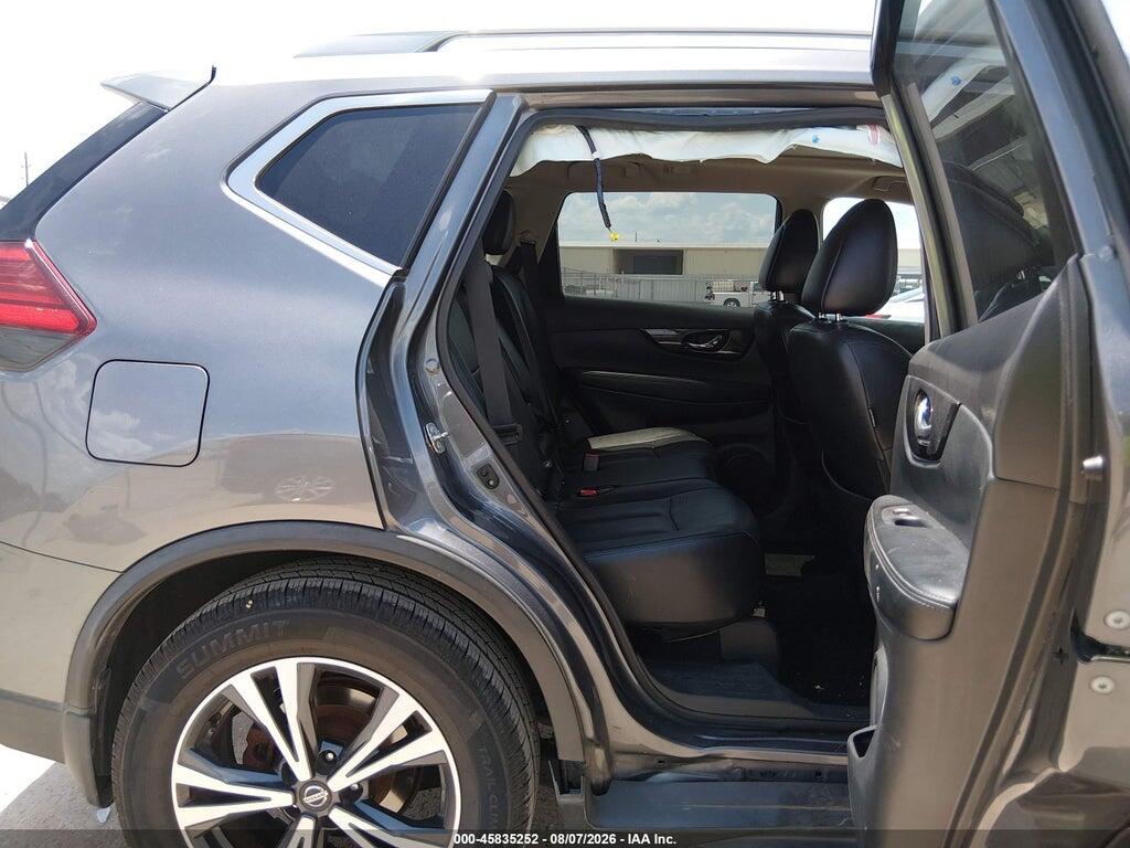 5N1AT2MT4HC883490 2017 NISSAN ROGUE photo no. 8