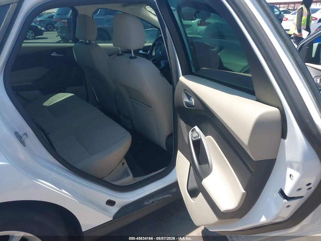 1FADP3F24HL296180 2017 FORD FOCUS photo no. 8