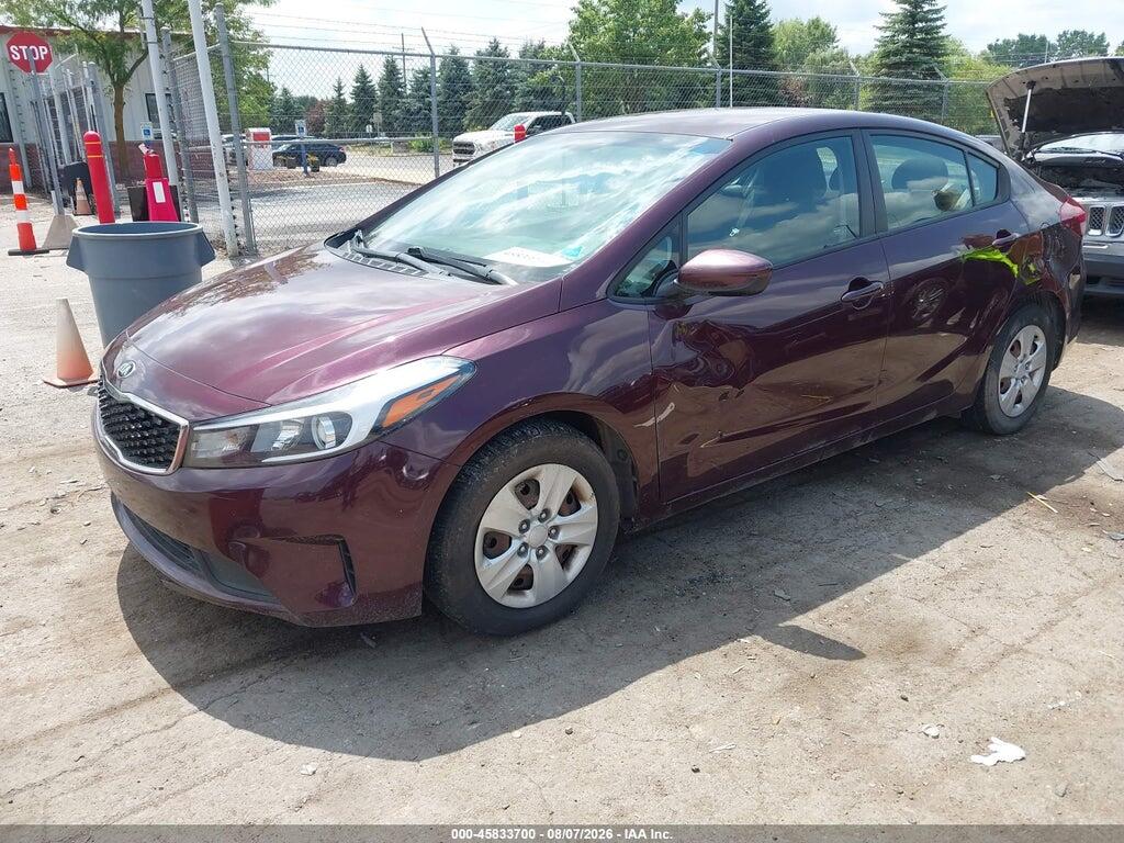 3KPFK4A79HE150229 2017 KIA FORTE photo no. 2