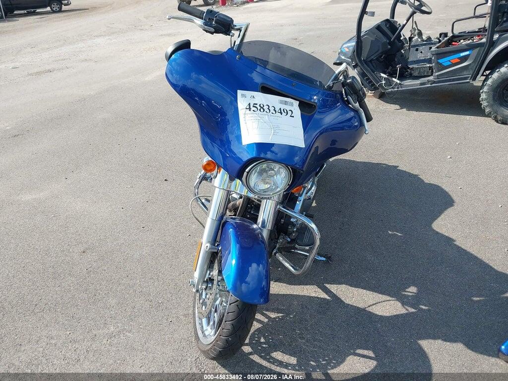 1HD1KBC19HB654041 2017 HARLEY-DAVIDSON FLHX photo no. 5