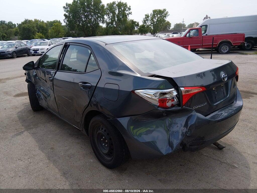 5YFBURHE9HP593036 2017 TOYOTA COROLLA photo no. 3