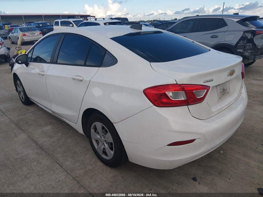 1G1BC5SM6H7121348 2017 CHEVROLET CRUZE photo no. 3