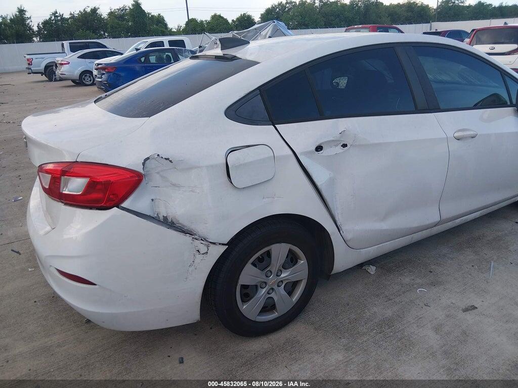 1G1BC5SM6H7121348 2017 CHEVROLET CRUZE photo no. 6