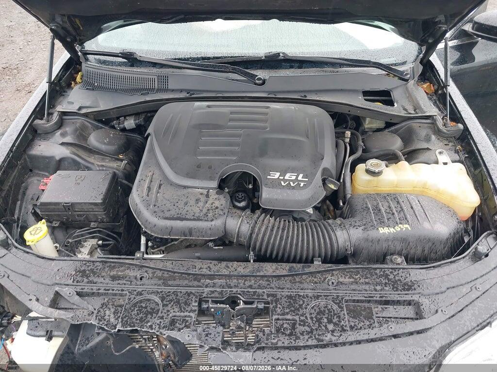 2C3CCARG0HH617971 2017 CHRYSLER 300 photo no. 10