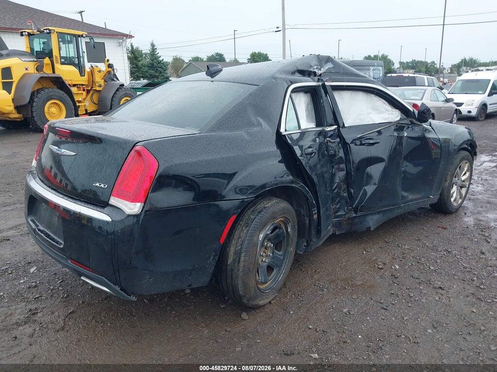 2C3CCARG0HH617971 2017 CHRYSLER 300 photo no. 4