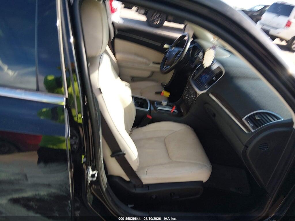 2C3CCAEG9HH549773 2017 CHRYSLER 300C photo no. 5