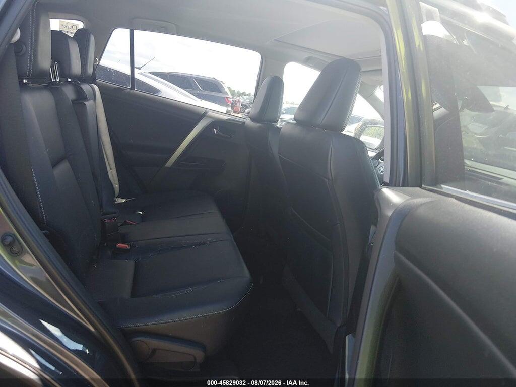 2T3DFREV3HW573877 2017 TOYOTA RAV4 photo no. 8