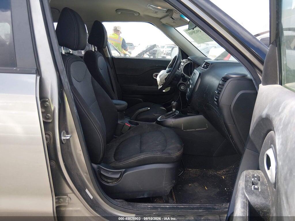KNDJP3A52H7436878 2017 KIA SOUL photo no. 5