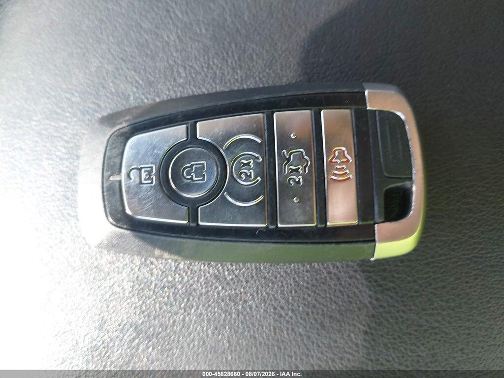 2FMPK4AP0HBB21418 2017 FORD EDGE photo no. 11
