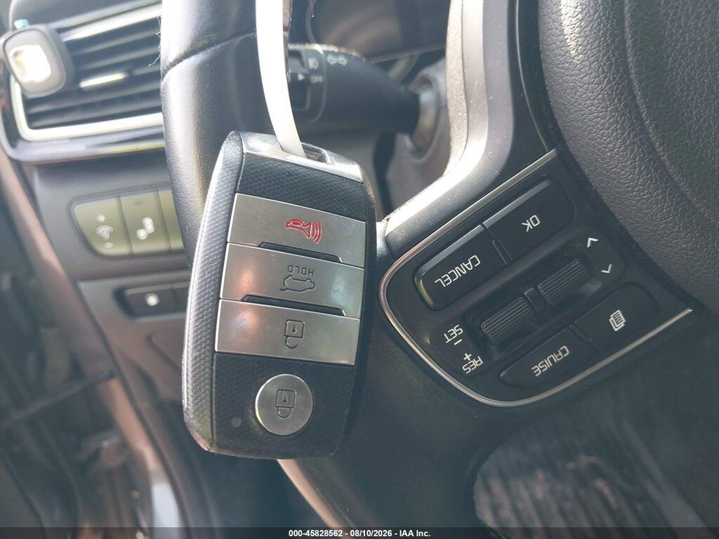 KNDCC3LC0H5077851 2017 KIA NIRO photo no. 11