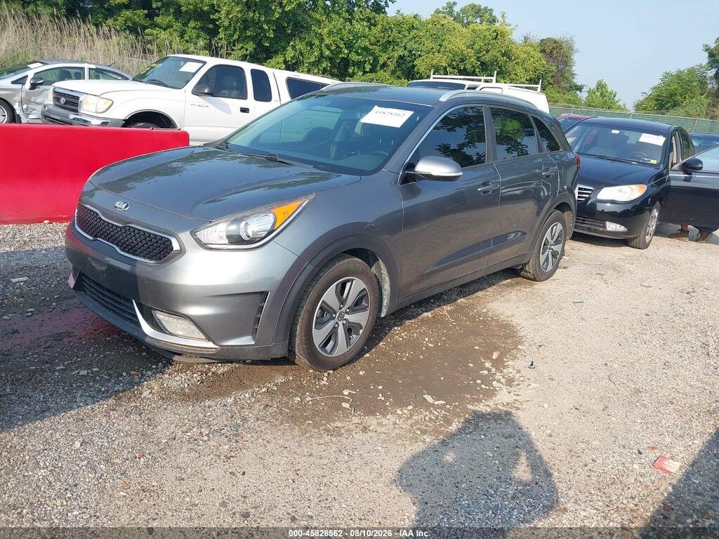 KNDCC3LC0H5077851 2017 KIA NIRO photo no. 2