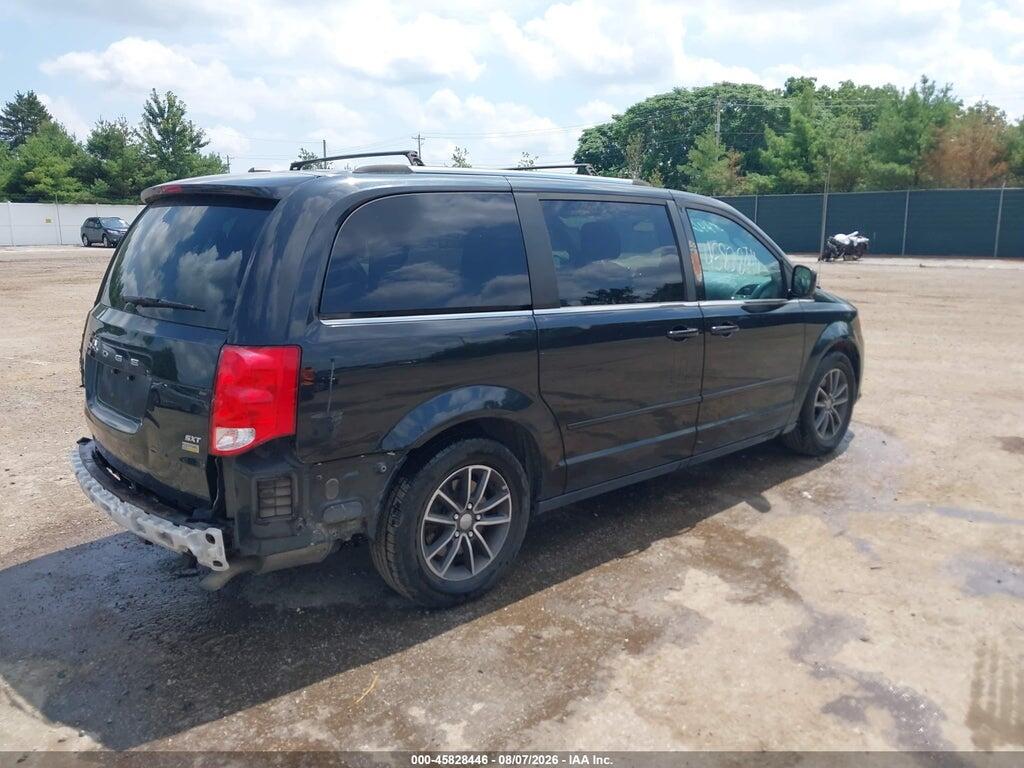 2C4RDGCG4HR595868 2017 DODGE GRAND CARAVAN photo no. 4