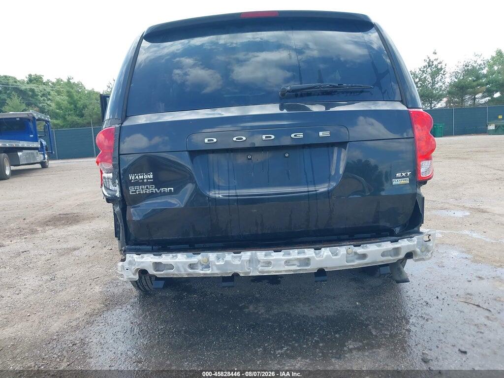 2C4RDGCG4HR595868 2017 DODGE GRAND CARAVAN photo no. 6