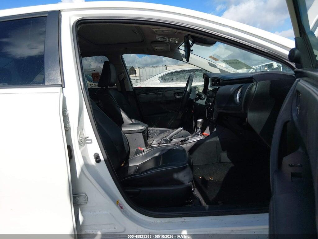 5YFBURHE0HP701284 2017 TOYOTA COROLLA photo no. 5