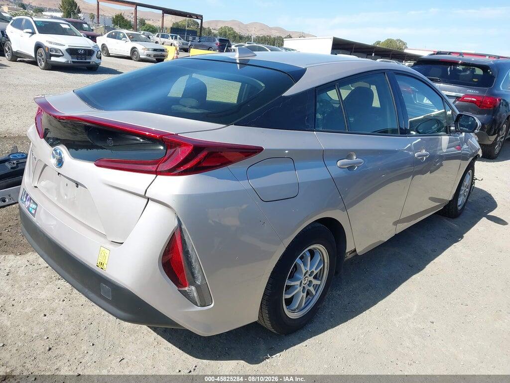 JTDKARFP4H3038761 2017 TOYOTA PRIUS PRIME photo no. 4