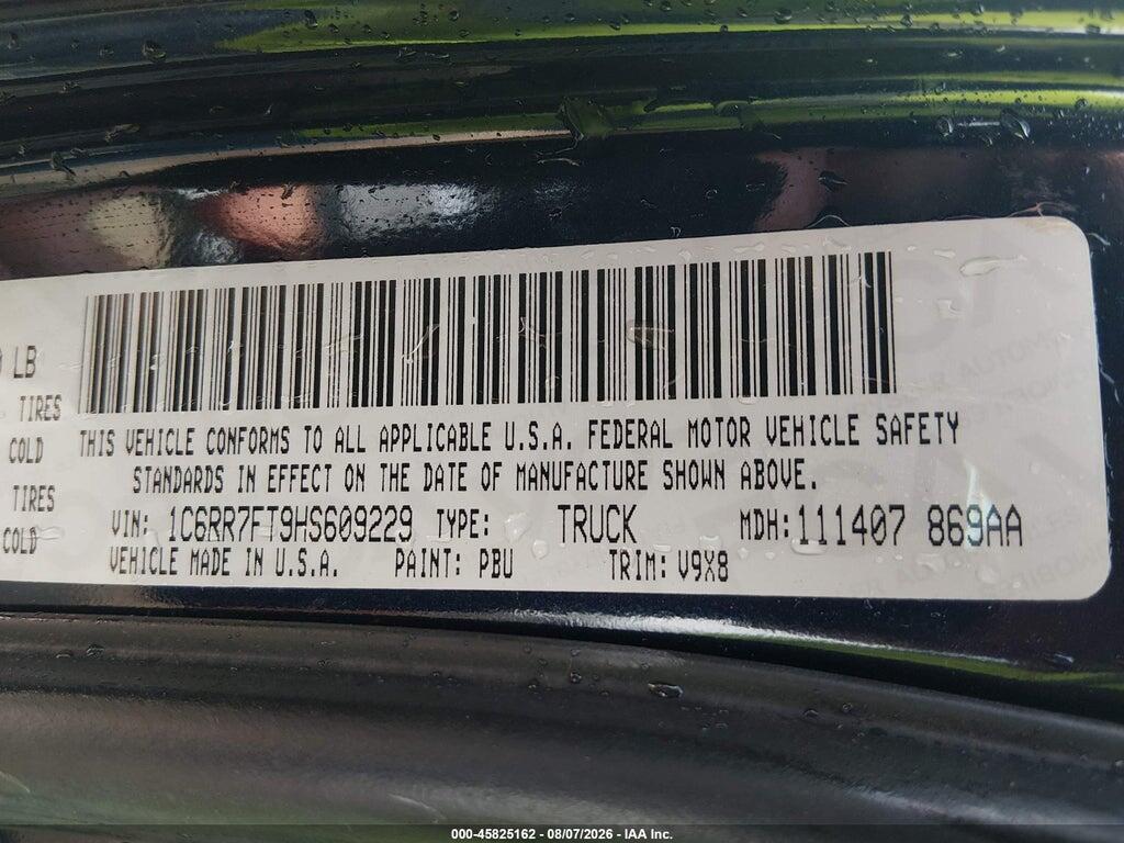 1C6RR7FT9HS609229 2017 RAM 1500 photo no. 9